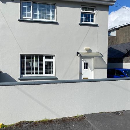 Cheerful 4 Bedroom Town House With Bbq, Galway Extérieur photo