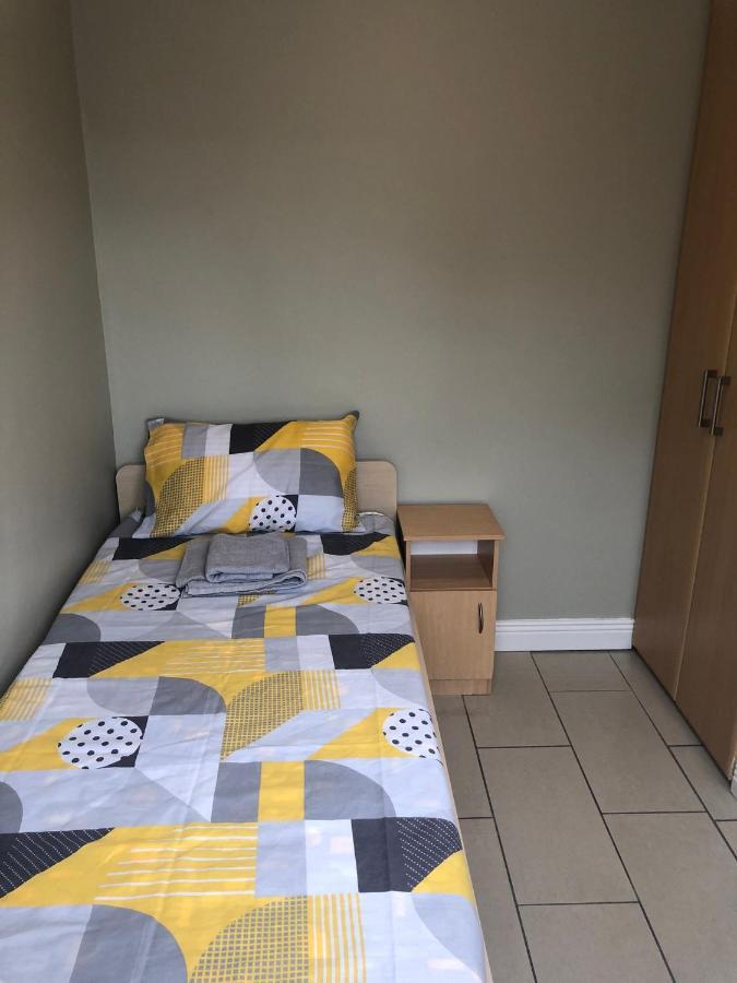 Cheerful 4 Bedroom Town House With Bbq, Galway Extérieur photo